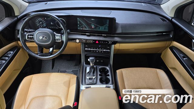 Kia Canival 2021 — photo 7