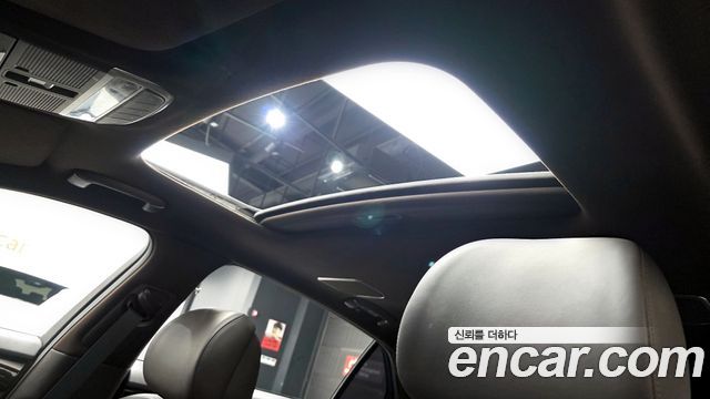 Genesis G90 2019 — photo 18