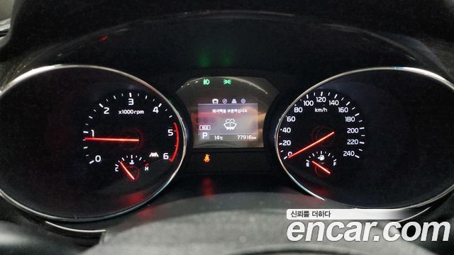 Kia Canival 2019 — photo 8