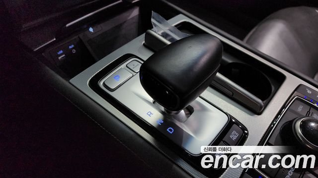 Genesis G80 2018 — photo 9