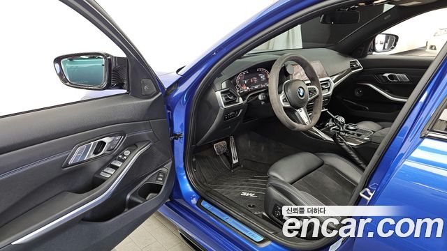 BMW 3-Series 2021 — photo 10