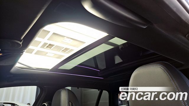 BMW 3-Series 2021 — photo 18