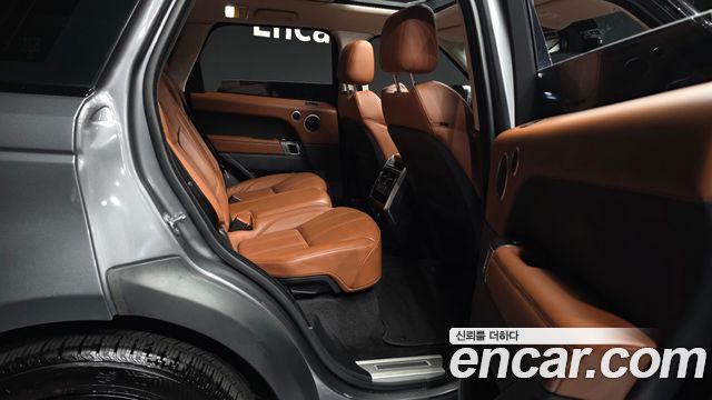 Land Rover Range Rover Sport 2016 — photo 12