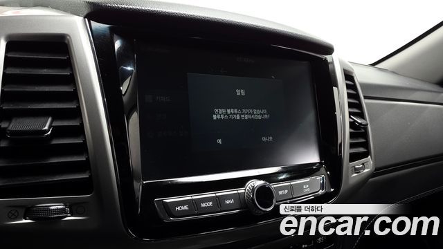 KG Mobility Rexton 2019 — photo 16