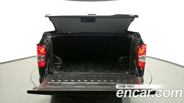 KG Mobility Rexton 2019 — photo 20