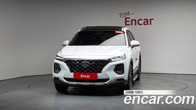 Hyundai Santafe 2019 — photo 3