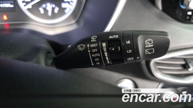 Hyundai Santafe 2019 — photo 17
