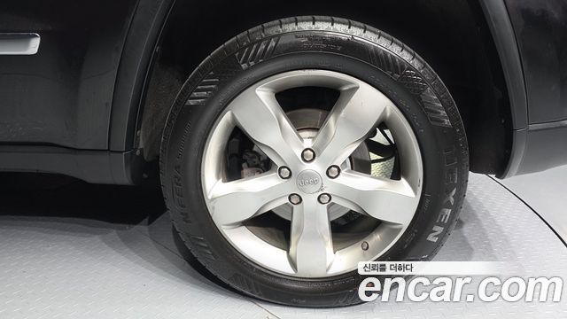 Jeep Cherokee 2012 — photo 5