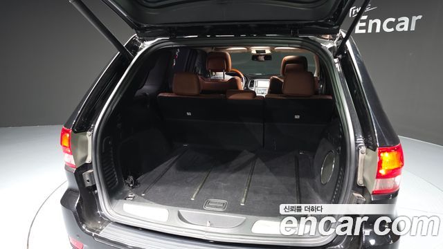 Jeep Cherokee 2012 — photo 20