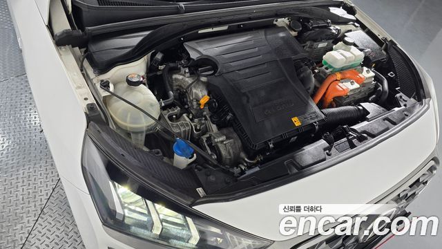 Hyundai Ioniq 2020 — photo 6
