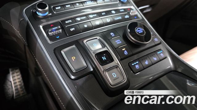 Hyundai Santafe 2022 — photo 9