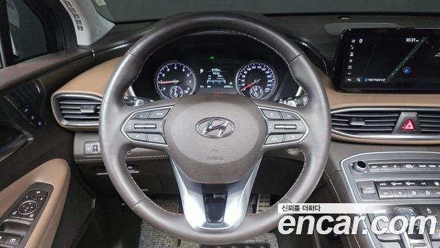 Hyundai Santafe 2022 — photo 14