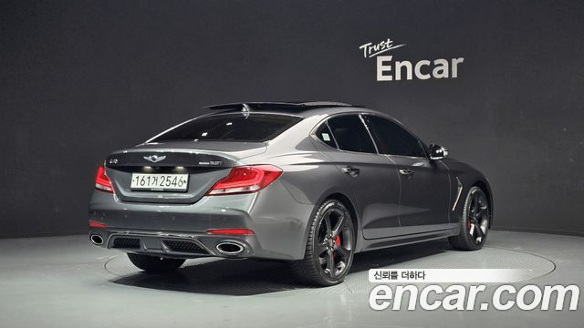 Genesis G70 2019 — photo 2