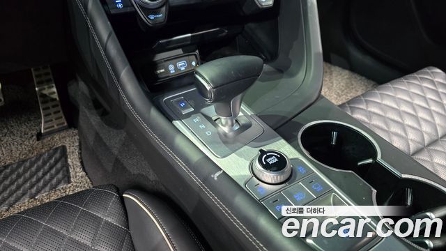 Genesis G70 2019 — photo 9