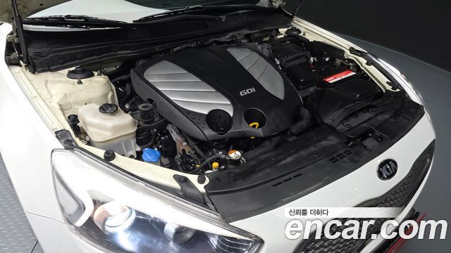 Kia K7 2016 — photo 6