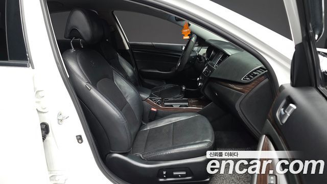 Kia K7 2016 — photo 11