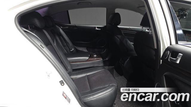 Kia K7 2016 — photo 12
