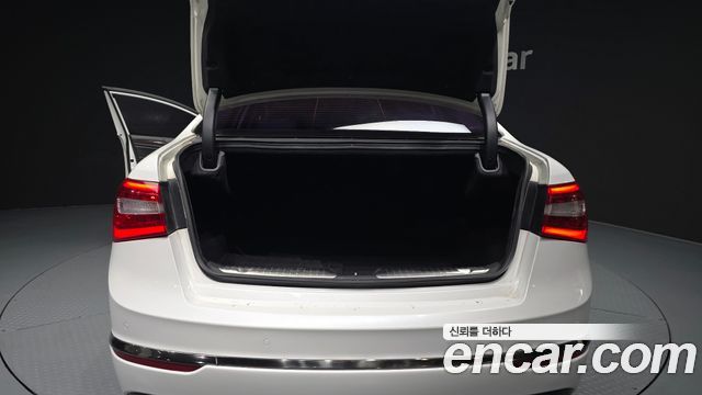 Kia K7 2016 — photo 20