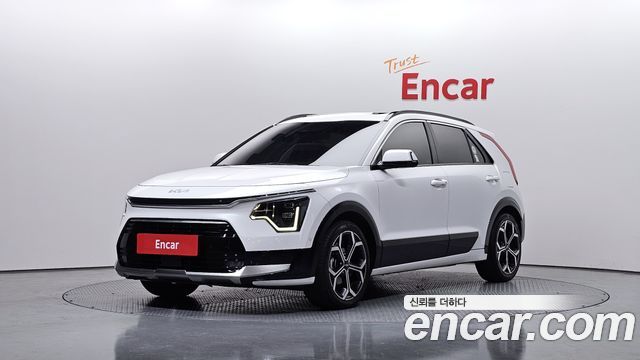 Kia Niro 2023 — photo 1