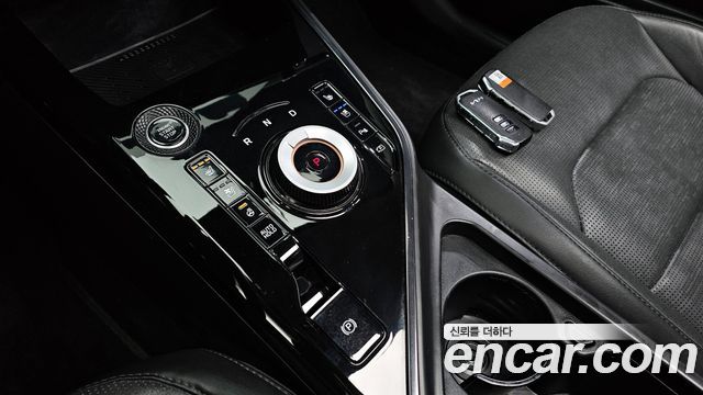 Kia Niro 2023 — photo 9