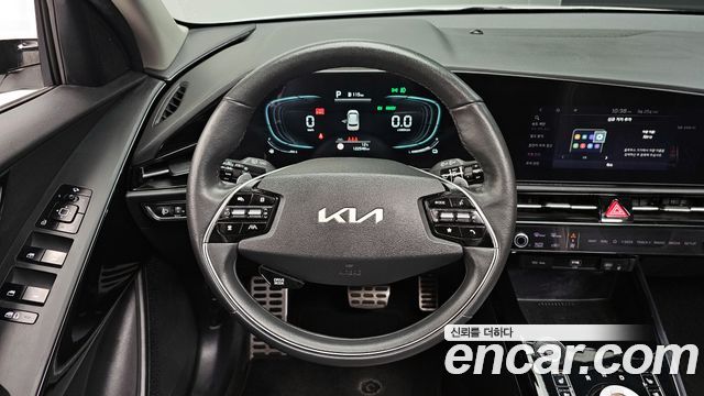 Kia Niro 2023 — photo 13
