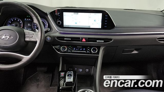 Hyundai Sonata 2022 — photo 14