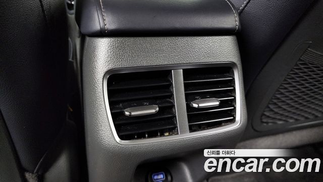 Hyundai Sonata 2022 — photo 19