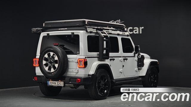 Jeep Wrangler 2021 — photo 2