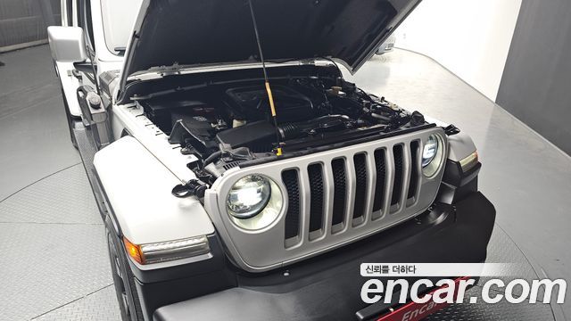 Jeep Wrangler 2021 — photo 6