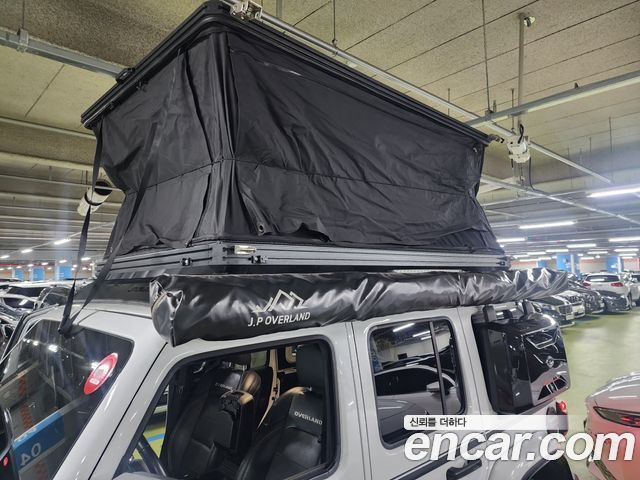 Jeep Wrangler 2021 — photo 19