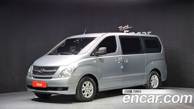 Hyundai Starex 2015 — photo 1