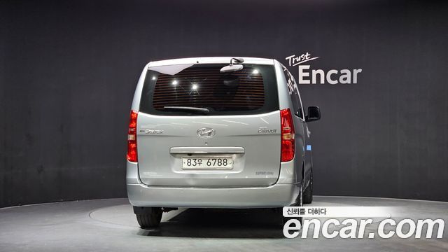 Hyundai Starex 2015 — photo 4