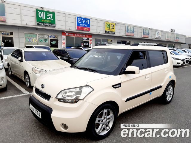 Kia Soul 2009 — photo 1
