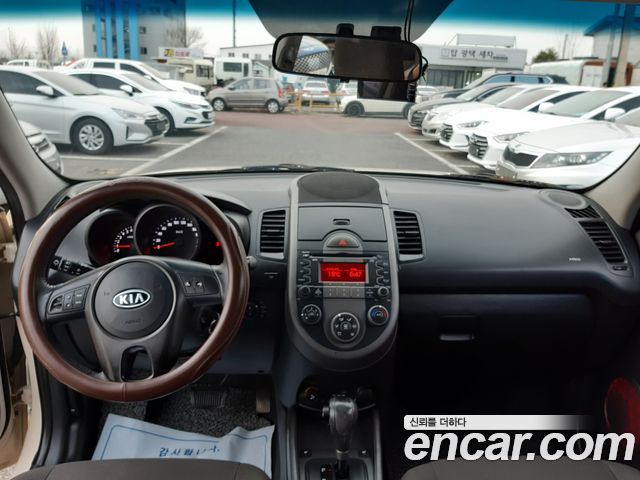 Kia Soul 2009 — photo 9