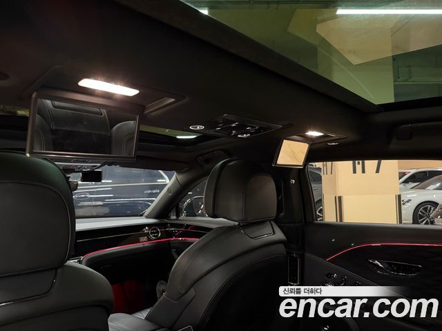 Bentley Flying Spur 2020 — photo 18