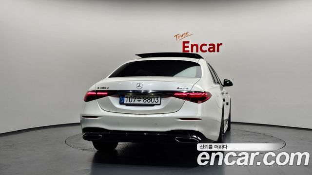 Mercedes-Benz S-Class 2022 — photo 4