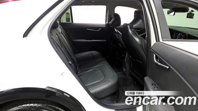 Kia Niro 2025 — photo 12