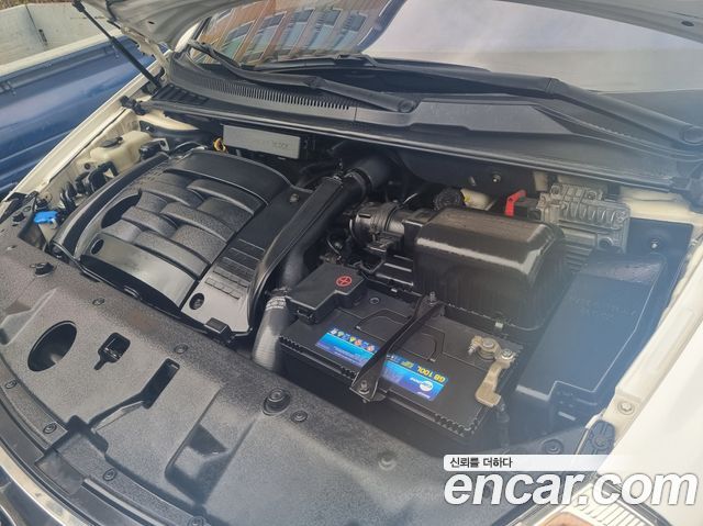 Kia Canival 2009 — photo 18