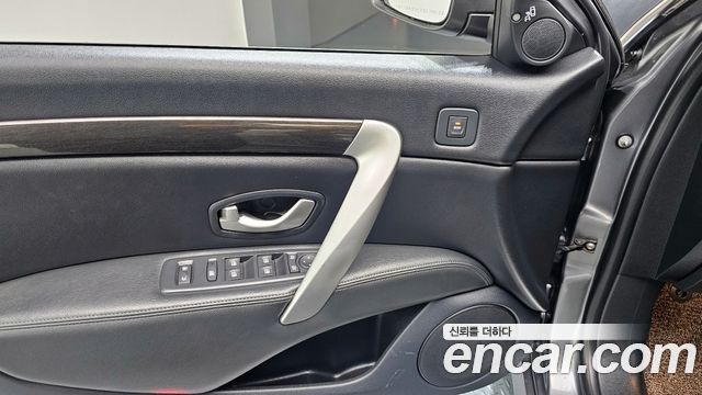 Renault Korea SM7 2019 — photo 18