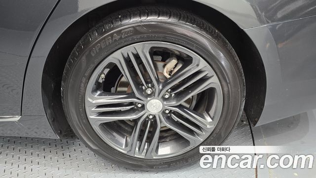 Hyundai Grandeur 2019 — photo 5