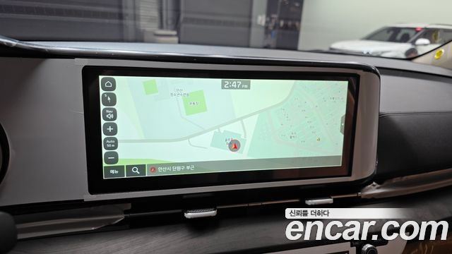 Kia Canival 2023 — photo 35