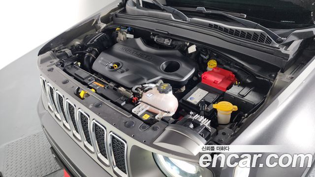 Jeep Renegade 2020 — photo 6