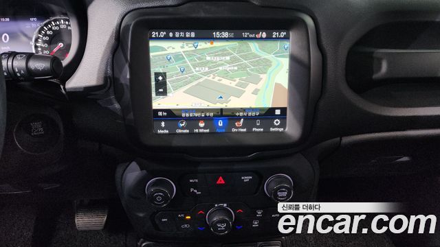 Jeep Renegade 2020 — photo 19