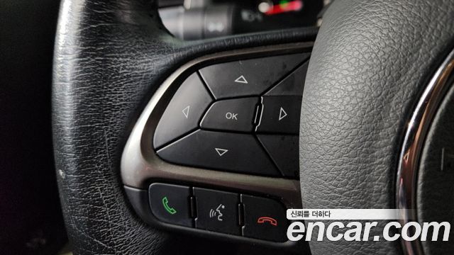 Jeep Renegade 2020 — photo 34