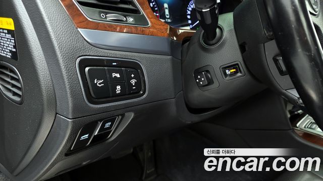 Hyundai Equus 2014 — photo 18