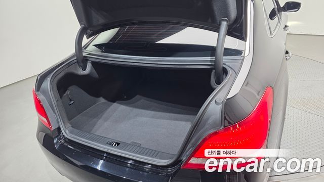 Hyundai Equus 2014 — photo 20