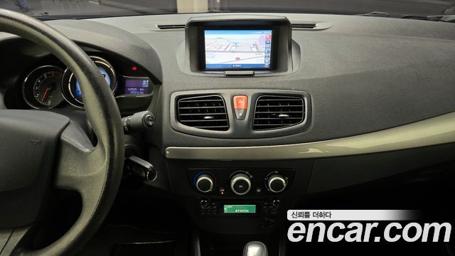 Renault Korea SM3 2015 — photo 20