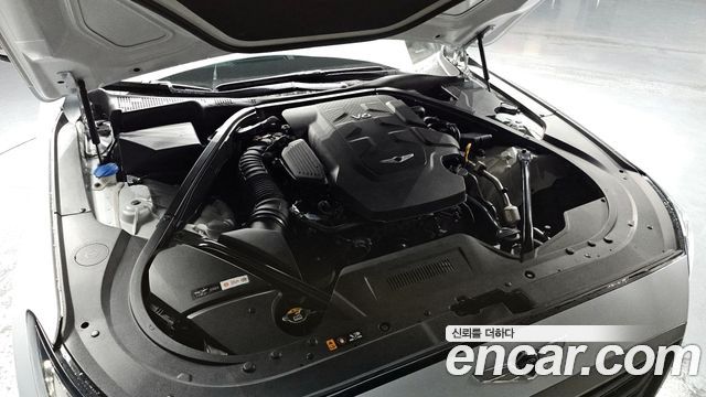 Genesis G80 2019 — photo 6
