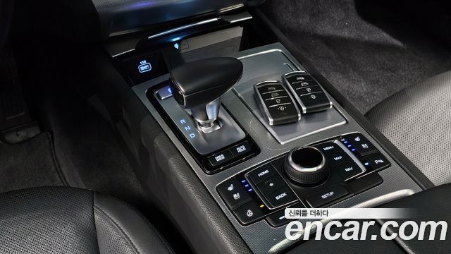 Genesis G80 2019 — photo 9