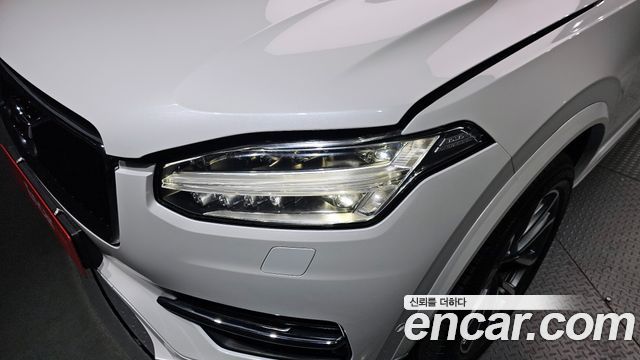 Volvo XC90 2019 — photo 8